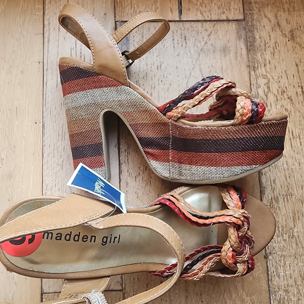 Steve Madden Girl Women's Tan and Brown Platform Sandals